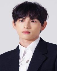 Yim Si wan