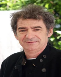Miki Manojlović