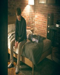 Dong Wook Lee