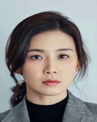 Lee Bo young