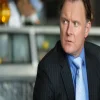 Robert Glenister